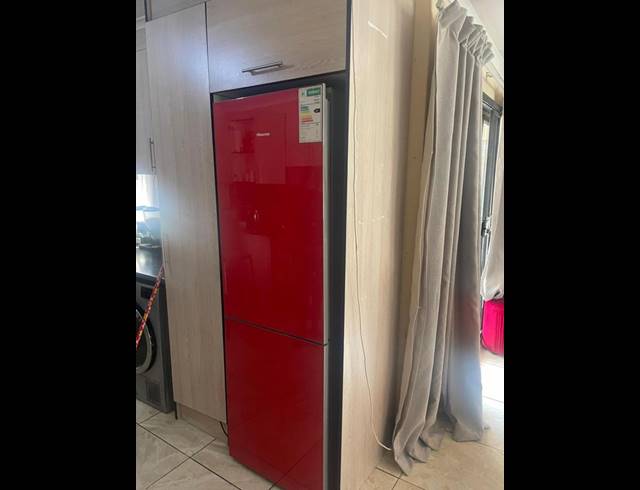 2 BEDROOM PROPERTY TO RENT IN GOUDRAND
